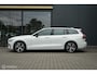 Volvo V60 2.0 T8 Recharge AWD R-Design | LED | Pilot Assist | ACC | Electrische stoelen | Memory | DAB+ | Carplay