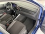 Volkswagen Polo 1.0 TSI Life  Airco - Apple carplay - Navigatie - Cruise control - Bluetooth - Licht metalen velgen 15 inch - Led verlichting - Elektrische ramen - Radio - Start/stop systeem - Stuur l