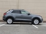 Volkswagen T-Roc 1.0 TSI Life 110 PK | Adaptieve Cruise control | Digitale dashboard | LED | Camera | Origineel Nederlands