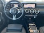 Mercedes-Benz A-klasse 250 e Business Line Navigatie Camera Carplay 18 Inch Velgen Stoel en Stuur Verwarming Keyless Led Sfeerverlichting Nightpakket Getint Glas