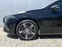 Mercedes-Benz A-klasse 250 e Business Line Navigatie Camera Carplay 18 Inch Velgen Stoel en Stuur Verwarming Keyless Led Sfeerverlichting Nightpakket Getint Glas