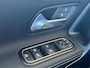 Mercedes-Benz A-klasse 250 e Business Line Navigatie Camera Carplay 18 Inch Velgen Stoel en Stuur Verwarming Keyless Led Sfeerverlichting Nightpakket Getint Glas