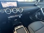 Mercedes-Benz A-klasse 250 e Business Line Navigatie Camera Carplay 18 Inch Velgen Stoel en Stuur Verwarming Keyless Led Sfeerverlichting Nightpakket Getint Glas