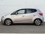 Hyundai ix20 1.6i Go! / Airco / Navigatiesysteem full map / Achteruitrijcamera /