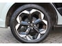 Ford Puma 1.0-125pk EcoBoost Mild-Hybrid ST-Line X AUTOMAAT ! Fabr. garantie t/m 22-04-2029 ! Slechts 6.800km ! Aut. airco, lane- en side assist, camera 360gr., stoel-, stuur- en voorraamverwarming, navigatie, telefoonvoorb., adaptieve cruise control etc.