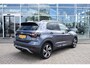 Volkswagen T-Cross 1.0 TSI 110PK R-Line | TREKHAAK | 18 INCH | NAVIGATIE | STOELVERW. | CAMERA | ADAPT. CRUISE