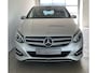 Mercedes-Benz B-klasse 180 Business Solution Plus Upgrade Edition | Parkeercamera | Stoelverwarming | Airco