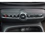Volvo EX40 Performance Ultra 82 kWh - Panorama/schuifdak - IntelliSafe Assist & Surround - 360º Camera - Harman/Kardon audio - Adaptieve LED koplampen - Verwarmde voorstoelen, stuur & achterbank - Parkeersensoren voor & achter - Warmtepomp - Extra getint glas - Inklapbare trekhaak - 20' LMV