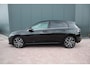 Volkswagen Golf 1.5 eHybrid Style Edition 266 PK Matrix Koplampen Electrische stoel met masage  Uitklapbare trekhaak Etc. Etc.
