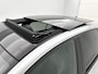 Volkswagen Golf 1.5 eTSI R-Line Business 150 PK | R-Line | Automaat | Panoramadak | Stoelverwarming | App Connect | Adaptive Cruise Control | Navigatie |