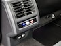 Volkswagen Golf 1.5 eTSI R-Line Business 150 PK | R-Line | Automaat | Panoramadak | Stoelverwarming | App Connect | Adaptive Cruise Control | Navigatie |