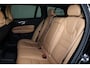 Volvo V60 T6 Plug-in hybrid AWD Plus Dark - Panorama/schuifdak - Nappaleder met ventilatie - Exterieur Styling Pakket - IntelliSafe Assist & Surround - 360º Camera - Head-up Display - Harman/Kardon audio - Elektrisch verstel. voorstoelen met geheugen - Verwarmbare voorstoelen voor achter & stuurwiel - 19' wielen