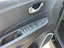 Renault Captur 0.9 TCe Dynamique- nav-bluetooth