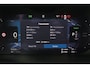 Volvo V60 T6 Recharge AWD Plus Dark - IntelliSafe Assist & Surround - 360º Camera - Harman/Kardon audio - Verwarmde voorstoelen, stuur & achterbank - Parkeersensoren voor & achter - Elektr. bedienb. voorstoelen met geheugen - Inklapbare trekhaak - 18' LMV