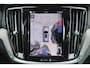 Volvo V60 T6 Recharge AWD Plus Dark - IntelliSafe Assist & Surround - 360º Camera - Harman/Kardon audio - Verwarmde voorstoelen, stuur & achterbank - Parkeersensoren voor & achter - Elektr. bedienb. voorstoelen met geheugen - Inklapbare trekhaak - 18' LMV
