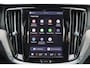 Volvo V60 T6 Recharge AWD Plus Dark - IntelliSafe Assist & Surround - 360º Camera - Harman/Kardon audio - Verwarmde voorstoelen, stuur & achterbank - Parkeersensoren voor & achter - Elektr. bedienb. voorstoelen met geheugen - Inklapbare trekhaak - 18' LMV
