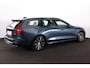 Volvo V60 T6 Recharge AWD Plus Dark - IntelliSafe Assist & Surround - 360º Camera - Harman/Kardon audio - Verwarmde voorstoelen, stuur & achterbank - Parkeersensoren voor & achter - Elektr. bedienb. voorstoelen met geheugen - Inklapbare trekhaak - 18' LMV