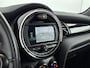 MINI Mini Electric Essential 33 kWh 184PK | SOH 96% | Warmtepomp | Navigatie | LED Koplampen | Zwarte Lichtmetalen Velgen | Achteruitrijcamera | Cruise Control