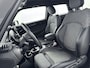 MINI Mini Electric Essential 33 kWh 184PK | SOH 96% | Warmtepomp | Navigatie | LED Koplampen | Zwarte Lichtmetalen Velgen | Achteruitrijcamera | Cruise Control