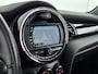 MINI Mini Electric Essential 33 kWh 184PK | SOH 96% | Warmtepomp | Navigatie | LED Koplampen | Zwarte Lichtmetalen Velgen | Achteruitrijcamera | Cruise Control