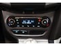 Ford Focus 1.6 TI-VCT First Edition [ Stoelverwarming Cruise control Half leder ]