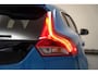 Volvo V40 2.5 T5 5-CILINDER! 254pk R-Design Summum Aut. [ Pano Memory ACC Stoelverwarming v+a ]