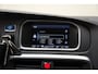 Volvo V40 2.5 T5 5-CILINDER! 254pk R-Design Summum Aut. [ Pano Memory ACC Stoelverwarming v+a ]