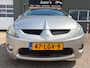 Mitsubishi Grandis 2.4-16V Limited 7 pers. van 1ste Eig met parkeersensoren en navigatie en bluetooth telefoon en airco