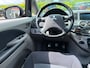 Mitsubishi Grandis 2.4-16V Limited 7 pers. van 1ste Eig met parkeersensoren en navigatie en bluetooth telefoon en airco