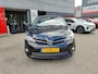 Toyota Verso 1.8 VVT-i DYNAMIC TREKHAAK 1300KG TREKGEW NL-AUTO STOELVERW KEYLESS PANODAK CRUISE CAMERA PARK-SENSOREN NAVI BLUETOOTH LM-VELGEN