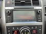 Toyota Verso 1.8 VVT-i DYNAMIC TREKHAAK 1300KG TREKGEW NL-AUTO STOELVERW KEYLESS PANODAK CRUISE CAMERA PARK-SENSOREN NAVI BLUETOOTH LM-VELGEN