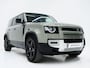 Land Rover Defender 110 2.0 P400e | NL Auto | Panoramadak | Trekhaak | 360 | Keyless | Adaptive Cruise | Leder | Carplay