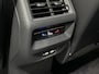 Volkswagen Tiguan 1.5 eHybrid R-Line Edition 272pk | Trekhaak 2.000kg trekgewicht | Panoramadak | Massagestoelen | PHEV | 360 graden camera |