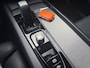 Volvo XC60 2.0 T6 PHEV AWD Plus Dark LongeRange Panoramadak|Camera|Leder|Led