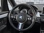 BMW 2-Serie Active Tourer 220i High Executive | M-Sport | Head-up Display | Achteruitrijcamera | Elektrisch Verstelbare Voorstoelen | Trekhaak | Lederen Bekleding | Navigatie | Elektrische Achterklep | Lichtmetalen Velgen 18 inch | Stoelverwarming