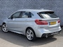 BMW 2-Serie Active Tourer 220i High Executive | M-Sport | Head-up Display | Achteruitrijcamera | Elektrisch Verstelbare Voorstoelen | Trekhaak | Lederen Bekleding | Navigatie | Elektrische Achterklep | Lichtmetalen Velgen 18 inch | Stoelverwarming