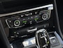 BMW 2-Serie Active Tourer 220i High Executive | M-Sport | Head-up Display | Achteruitrijcamera | Elektrisch Verstelbare Voorstoelen | Trekhaak | Lederen Bekleding | Navigatie | Elektrische Achterklep | Lichtmetalen Velgen 18 inch | Stoelverwarming