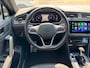 Volkswagen Tiguan 1.4 TSI eHybrid Active 245pk Trekhaak HUD Stoelverwarming Stuurverwarming Carplay