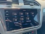 Volkswagen Tiguan 1.4 TSI eHybrid Active 245pk Trekhaak HUD Stoelverwarming Stuurverwarming Carplay