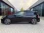 Volkswagen Golf 2.0 TSI 8 R 4Motion 333PK! Akra Pano Clima Leer HUD BOMVOL!