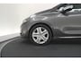Peugeot 208 PureTech 82 Signature | Trekhaak | Parkeersensoren | Apple Carplay | Navigatie