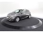 Peugeot 208 PureTech 82 Signature | Trekhaak | Parkeersensoren | Apple Carplay | Navigatie