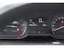 Peugeot 208 PureTech 82 Signature | Trekhaak | Parkeersensoren | Apple Carplay | Navigatie
