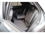 Volkswagen T-Roc 1.5 TSI 150pk DSG Sport Business R-Line | Trekhaak | Elektrische Achterklep | Stoelverwarming | Achteruitrijcamera