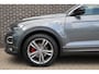 Volkswagen T-Roc 1.5 TSI 150pk DSG Sport Business R-Line | Trekhaak | Elektrische Achterklep | Stoelverwarming | Achteruitrijcamera