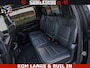 Dodge Ram BLACK BEAST HULK 5.7 V8 | HUD | WIDE BODY | BOM VOL | CREW CAB DUBBELE CABINE | 5 PERSOONS | MEGA DIKKE LIMITED BLACK ON BLACK | ZO GOED ALS NIEUW |