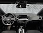 Kia Ceed SportsWagon 1.4 T-GDI GT-PlusLine | Panoramadak | Achteruitrijcamera | JBL Audio | Sportstoelen | Stoelverwarming voor en achter | LED Koplampen | Keyless Entry | Navigatie |