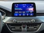 Ford Focus Wagon 1.0 EcoBoost Hybrid Active X Business, panoramadak, stoelverwarming, dealer onderhouden, 1 e eigenaar, NLauto nap