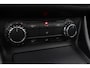 Mercedes-Benz A-klasse 200 Ambition | Panoramadak | Getint Glas | Cruise Control