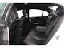 Volvo S60 2.0 T3 Polar+ Dynamic | Leder | Stoelverwarming | Trekhaak | Cruise Control